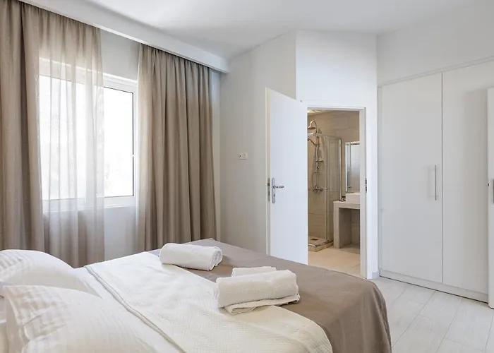 Petres Villas